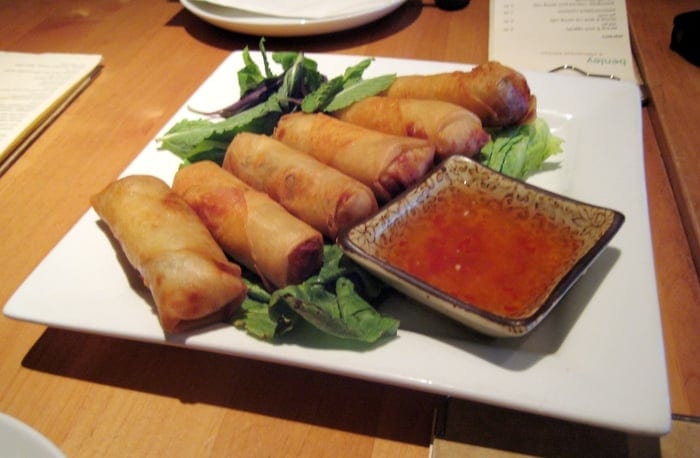 Shrimp & Pork Egg Rolls/Chả Giò Tôm Thịt.